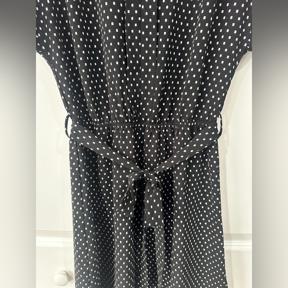 Monteau Black & White Print Dress Size L Tie Waist - Picture 4 of 6
